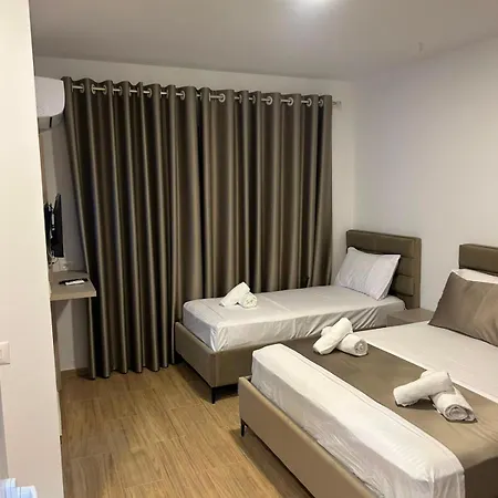 Dedi Aparthotel Qazim Pali