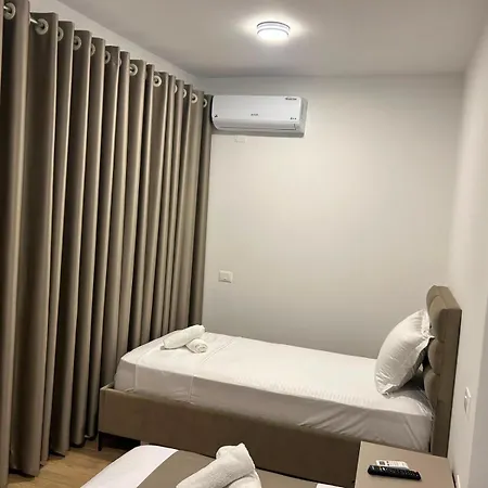 Aparthotel Dedi *